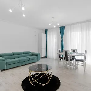 New World Militari Grand 2 Bucureşti