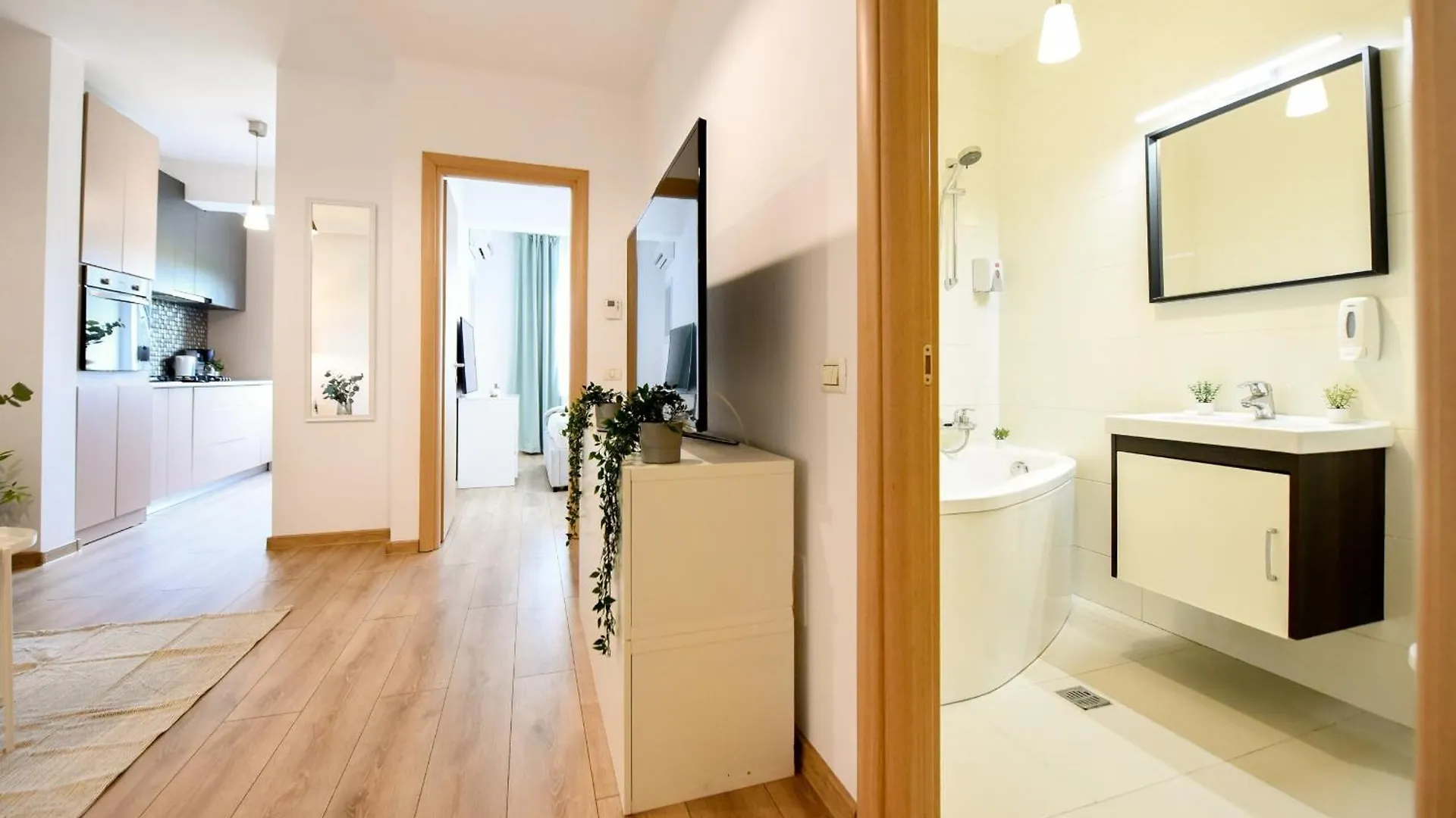 Long Stays Heaven - Comfortable & Spacious Apartments In Baneasa Bucureşti 0*,  România